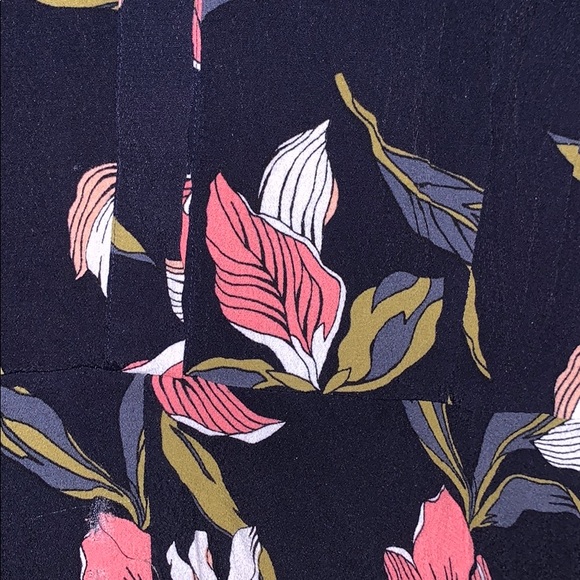 Flower dress - Picture 3 of 3